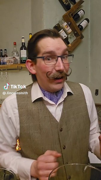 Variations of the Godfather Cocktail: Traditional vs. Modern