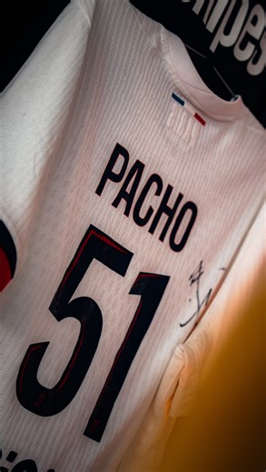 MILLIMETRO Concept Store on Instagram: "Apprend à te coiffer avec @alex.haircutt"