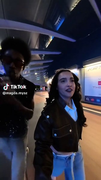 This concert was so fun!! Thank you @O2 for inviting us! My favourite part of being an o2 customer and booking with o2 is - Priority Queue jump - O2 Blueroom lounge & free cloakroom - Priority Tickets (48hr early access) - How O2 customers can get upgraded seats by O2 Angels #o2priority