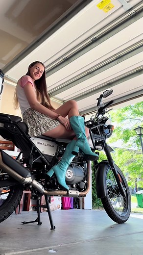 Motorcycle mini skirt and gogo boots 💕 been thinking of this lyric since i got these 🥰 #ootd #longlegs #gogoboots #tallgirl #blissfulellie