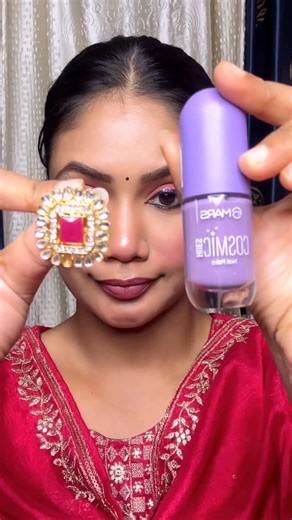 Puja Balmiki on Instagram: "Colour changing jewellery hack 💕✅ . . . . . . #reels #reelsinstagram #instragram #trendingreels #makeup #viralreels #makeuplover #reelsindia #reelvideo #trending #makeuptutorial"