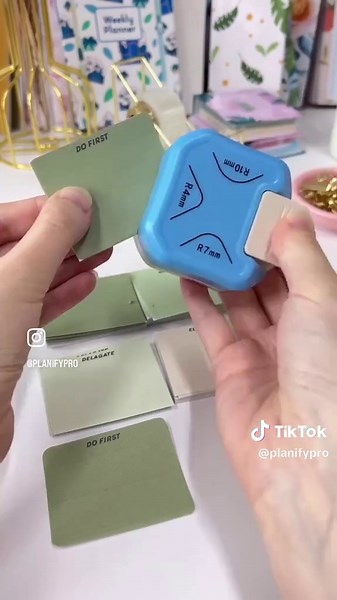 DIY Sliding Refillable Notepad Tutorial