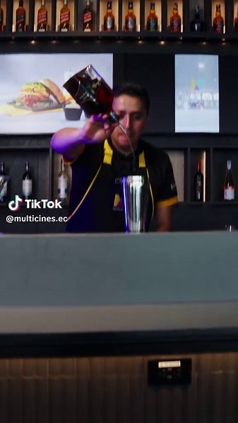 Cóctel inspirado en Venom en Multicines Ecuador