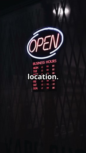 What's Open on New Year's Day 2026? Alert Customers with Robotalker!