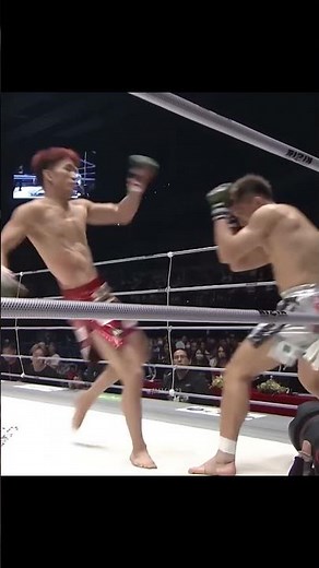 朝倉海 vs. 元谷友貴 |「飛び膝蹴り祭り」