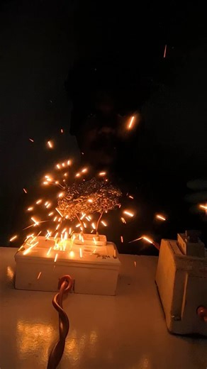 🚷Is graphite a good conductor of electricity🤔Let's test. Science experiment| Electrical engineerng