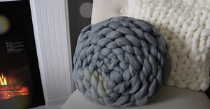 How To Make A Big Chunky Pouf Pillows