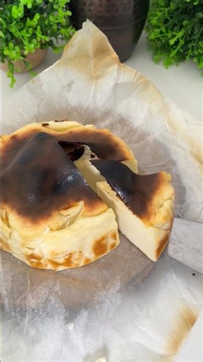 Burnt Basque Cheesecake #shorts #cheesecake #homemadecreamcheese