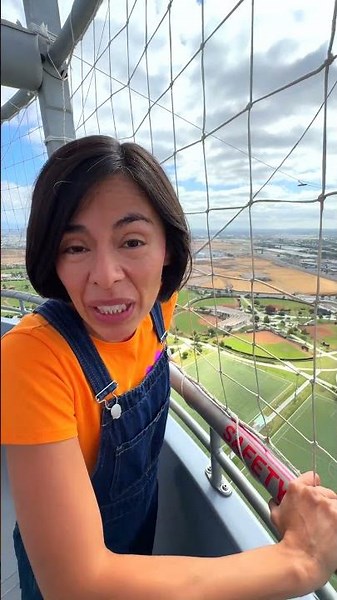 Christina's Hot Air Balloon Adventure🚀✨#123andres #kidsvideo