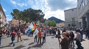 2.6K views · 13 comments | Per le vie di Lecco la manifestazione anarchica contro Fiocchi Munizioni. Tutti gli aggiornamenti sul nostro sito web. #lecco #fiocchimunizioni #palestina | La Provincia Unica TV | Facebook