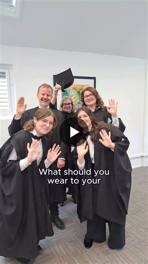 🎓💫 What should you wear to your graduation? 🌟 When you arrive at Lucy Cavendish College for the celebratory reception, you will meet the Graduation Team. They will conduct a dress check to see… | Lucy Cavendish College