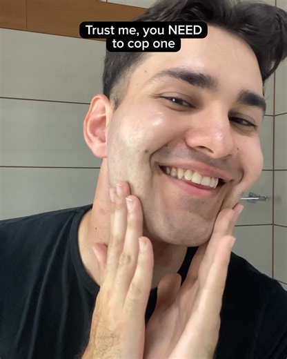 Braun Series 7 Electric Shaver. For a smooth shave, even in tricky areas, from the World's #1 Foil Shaver Brand. | Braun