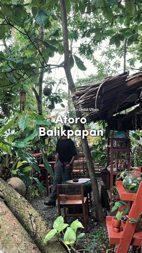 YANG SUKA KAFE DENGAN GHIBLI VIBES YUK KE SINI! Kenalin @atoro.bpn x @forngana_bpn ! 😍 . Lepas dari hiruk pikuk perkotaan, suasana yang asri dan teduh, serasa di My Neighbor Totoro dan The Secret World of Arrietty 💙 . Tentunya minuman dan makanan mereka nyaman untuk menemani kalian saat nongkrong 🤤 Bukanya Atoro dari Selasa - Minggu, Forngana setiap hari YGY! 😉 . Sudah ada yang ke sini? Kalau belum yok ke sini juga bareng mimin 😉 . . 📍 Balikpapan Baru sebrang Masjid Islahul Ummah (bisa sea