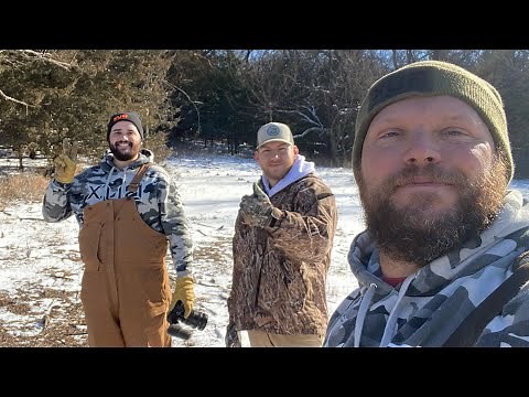 TRAPPING FLAIRS ABANDONED RANCH (Vlog #1)