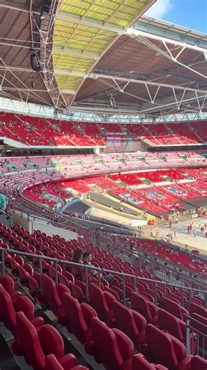 The countdown is on… the stage is set and Wembley is filling up. 🎶✨ #BrunoMars #TheRomanticTour #London #pov #fyp