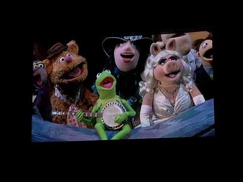 Rainbow Connection - The Muppets at The Hollywood Bowl - September 8, 2017 - HD