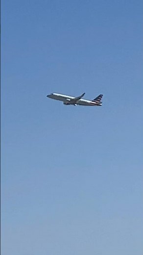 American Airlines Embraer 175 Takeoff from LAX!