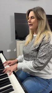Viaggio con te, di Laura Pausini, buon ascolto❤️ | Angelica Borrelli
