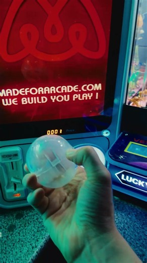 Easy Win ! Gashapon Capsule Arcade