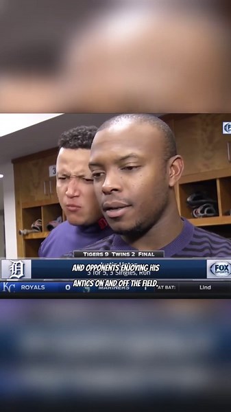 Miguel Cabrera strikes out, then gives pitcher a thumbs up
