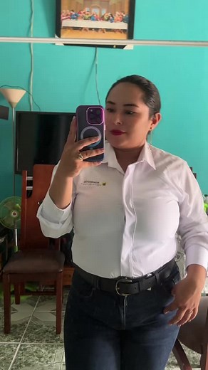 Laura Contreras on TikTok