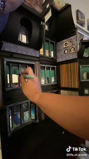 Disney Dollhouse Makeover at Haunted Mansion | Episode 15