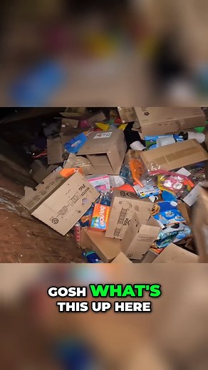 Treasure Hunting_ What We Found in the DUMPSTER! | Curbside Junkies