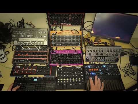 Behringer.edge,crave,grind,spice,rd6,td-3-mo,arturia microfreak,akai midimix,lpd8 and korg sq64 jam