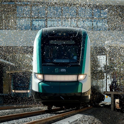 This new train in Mexico makes it easier for tourists to explore Mayan ruins, but environmentalists think it's a disaster. | DW News