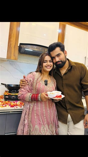 Kanika ki pehli rasoi 💞🎀🌺#kanikasharma #kanikashorts #wedding #pehlirasoi #love