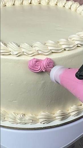 Easy Cake Borders for Beginners
