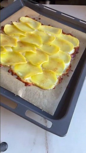 Ich denke noch immer an diese Kartoffelrolle mit Mozzarella und Schinken 🥹 #rezept_hub
