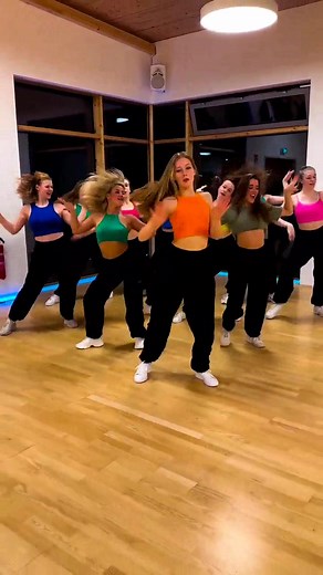 20K views · 778 reactions | It goes one by one..... #dancetrend #dance #dancemoves #dancestudio #dancelife #heels #fun #love #happy #favorite #family #pov #challenge #hope #fblifestyle #trending #viralreels #foryou #explorepage #viralpost2025シ | Dance Studios | Facebook