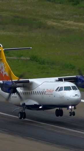 Watch This ATR Thread the Mountians into Paro Airport