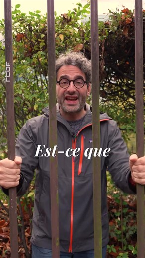 Vous avez déjà entendu parler du dilemme du prisonnier ? Arnaud Ruyssen explique en quoi cette théorie mathématique est utile pour observer et comprendre le manque de coordination des décisions prises en matière de fiscalité ou de réchauffement climatique par exemple. #lapremiere