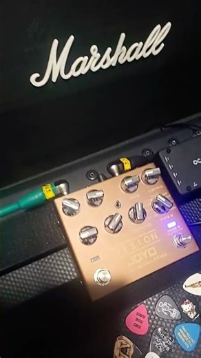 Vision into a Marshall MG clean channel with acoustic guitar.