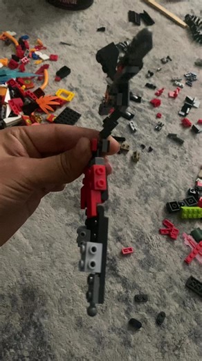Creating Impressive LEGO Poses with Simple Techniques