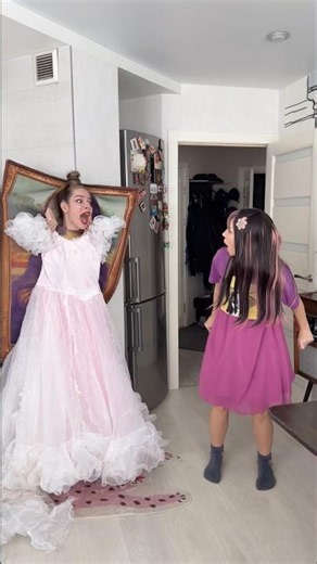 Magic picture wants dress 🫳👰‍♀️ #shorts