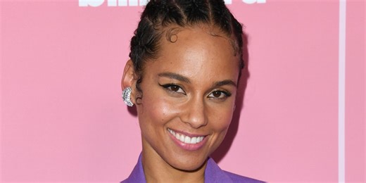 Alicia Keys' Epic Abs In This Bikini IG Video Are A Total Springtime Vibe