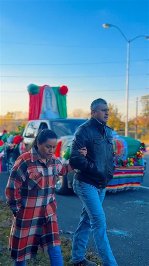 Santa Clara of Assisi Catholic Church on Instagram: "🙏 ¡Alabado sea el Señor! Santa Clara Catholic Church en Dallas, Texas, eleva su corazón en agradecimiento infinito después de la hermosa Procesión en honor a la Virgen de Guadalupe. 🌹 Nuestro mayor agradecimiento es para nuestra Madre, la Virgen de Guadalupe, por cobijarnos con su amor y fe, y por bendecir nuestra comunidad con su presencia en una procesión que fue un verdadero éxito de fe y unidad. 🙌 Extendemos nuestra más sincera gratitud
