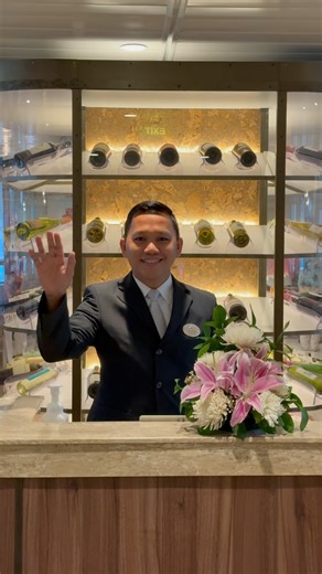 Fred. Olsen Cruise Lines on Instagram: "Take a look around Balmoral’s Thistle restaurant, a self-serve dining experience offering breakfast, lunch, afternoon tea, dinner and late-night snacks. 🥗🛳️ #fredolsencruiselines #cruiseship #cruise #cruiseaddict #cruiseholiday #cruiseline #cruiseships #cruising"