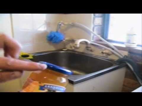 How To Open Vacuum Sealed Lids Easily - The Lids Found On Jam Jars etc