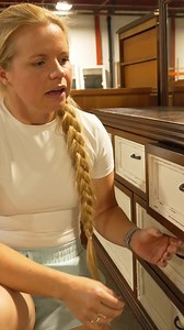 Knowing what kind of thrifted furniture you’re working with—like laminate, or vintage solid wood pieces—can totally change how you clean, prep, and flip it! ⭐ Featuring @furnitureflippingteacher Check out the full video with the link in our bio! | Rust-Oleum