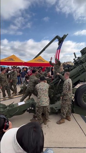 I Watched a USMC Artillery Demonstration