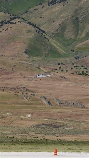 The t one a10 rc twin turbine is such an amazing jet