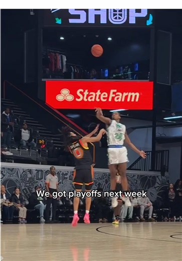 We gotta turn this around quickly… playoffs start next week 😶 #ote #bluechecks #hoops #basketball