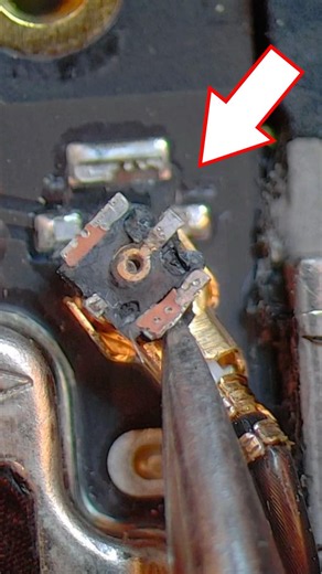 Damage RF Connector Repair #mobilerepair #technology