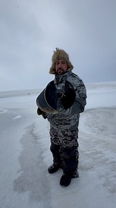 35K views · 169 reactions | La tarière K-Drill Ice Auger System est conçu spécifiquement pour les perceuses modernes, hautement puissantes, manuelles et sans fil. Elle perce rapidement et est conçue pour s'adapter à n'importe quel système de perceuse Et le design de la lame broyeuse ultra-efficace assure que vous pourrez percer plus facilement et avec plus de confiance que jamais et ce même dans un ancien trou gelé Poids : 5 lbs. | Accommodation des 21 | Facebook