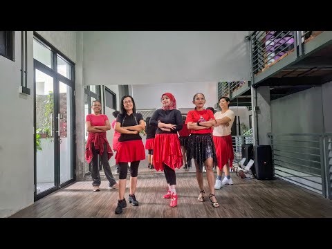 BROKE Line Dance - BEGINNER [ demo by Laras Studio Linedance ]