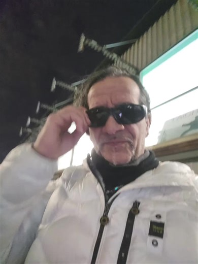 Video di gregorioluongo (@gregorioluongo) con San Valentino - Gigi D'Angelo